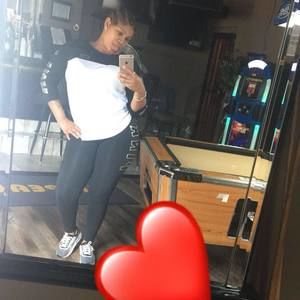 Meet your Posher, Martia